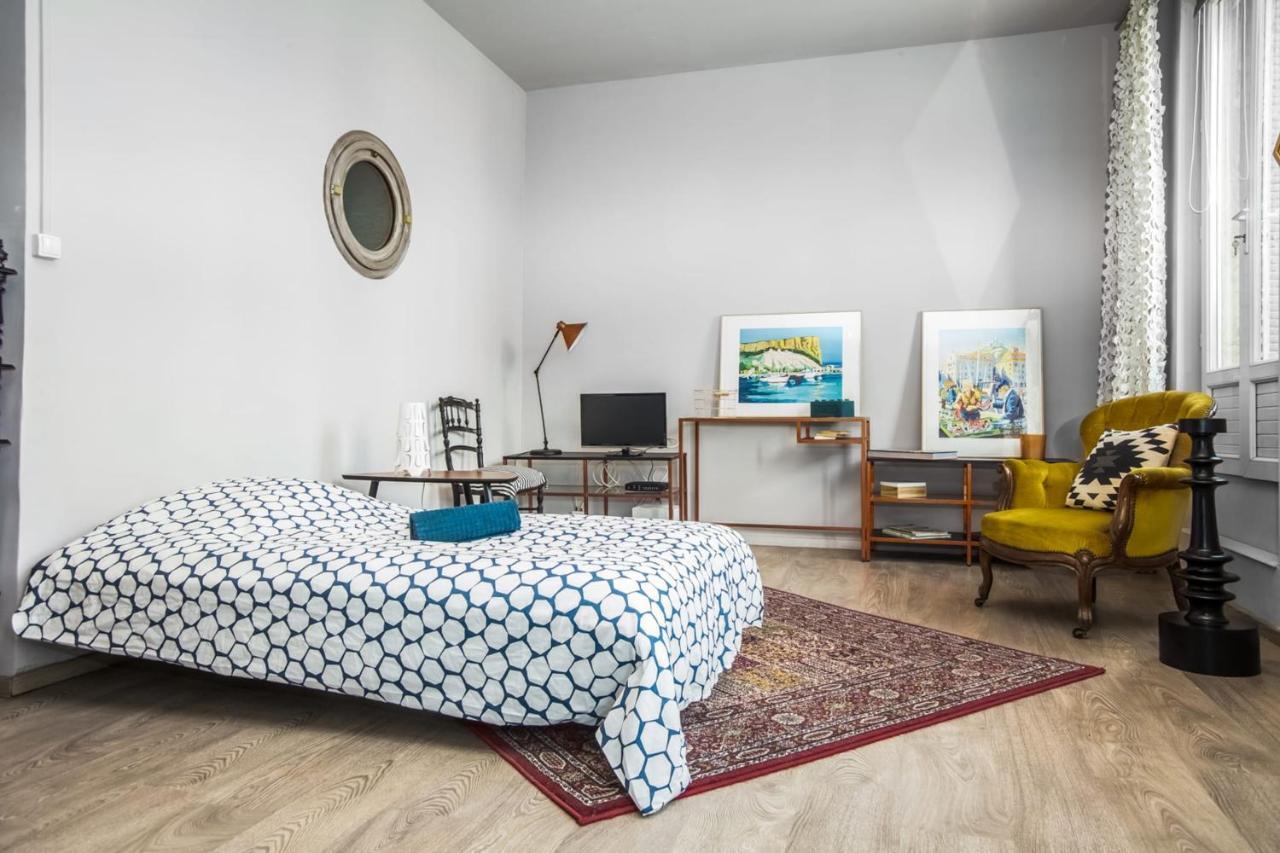 Superbe T2 de Standing au Pharo - Air Rental Marseille Bagian luar foto
